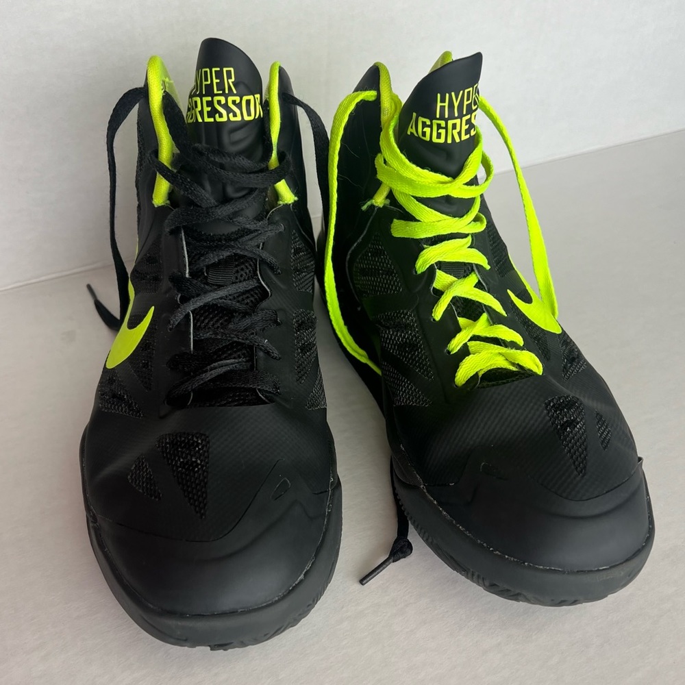 NIKE Air Max HyperAggressor